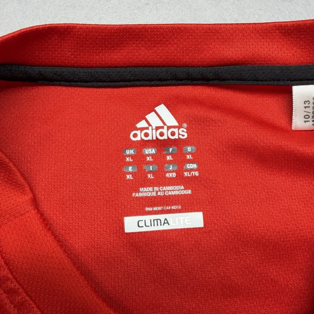 Adidas Climalite Men's XL Red Lightweight Short Sleeve Crew Neck Logo T-Shirt